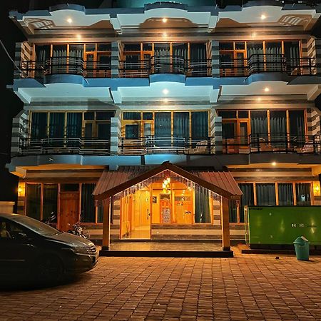 Hotel Mid Orchard Kasol L River Side -Pure Veg Hotel Exterior photo